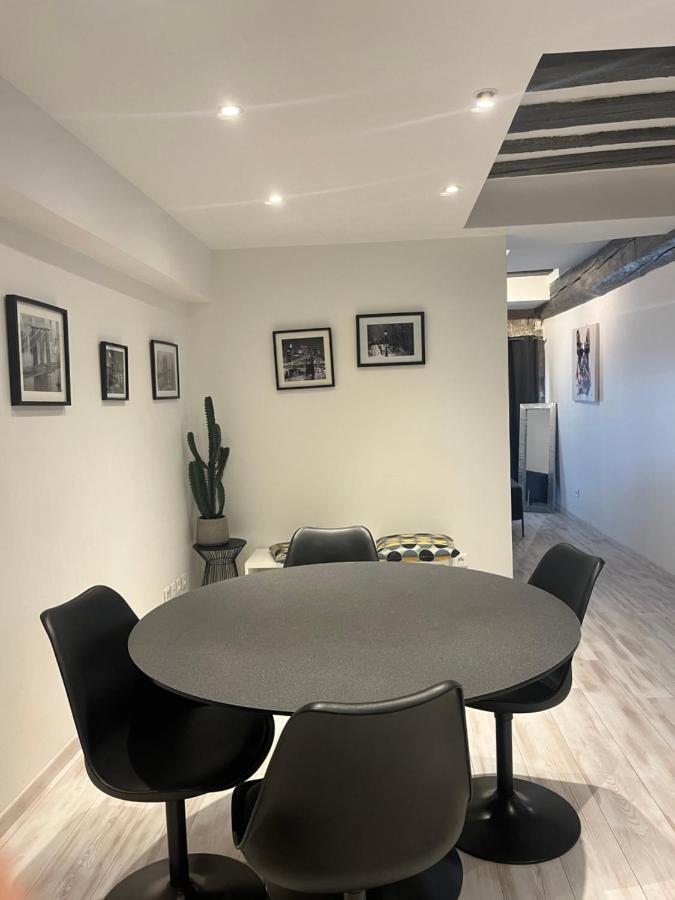 Le Jasmin Appart Spacieux Hyper Centre /Netflix Μπουργκ-αν-Μπρες Εξωτερικό φωτογραφία